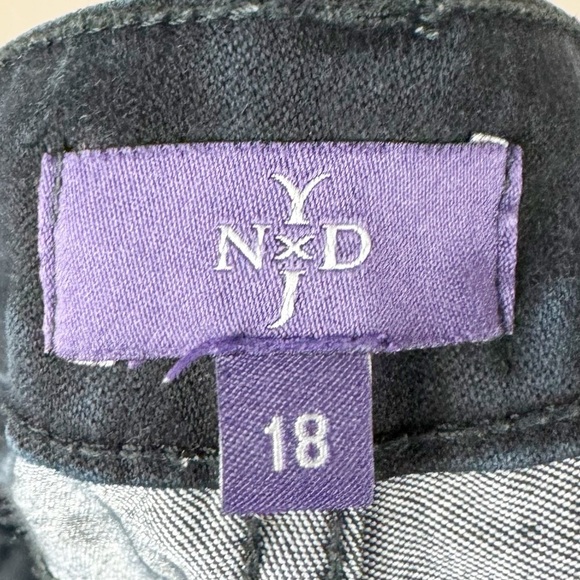 NYDJ Women's Black Jeans Plus Size 18 - Picture 5 of 8